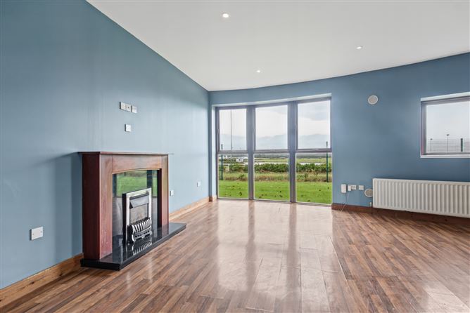 124 Ath Lethan, Racecourse Road, Dundalk, Co. Louth