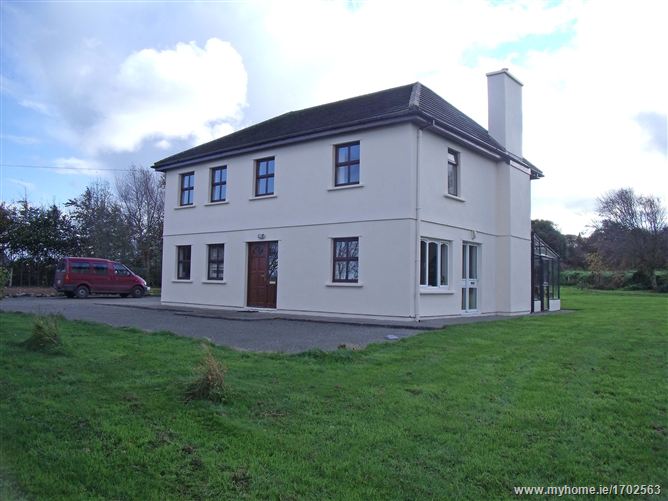 Photo 10 of 13 — Raleigh, Macroom, Co. Cork