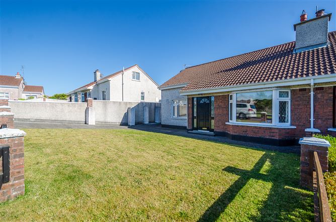 5 Castlefield Grove, Killala Rd, Ballina, Mayo