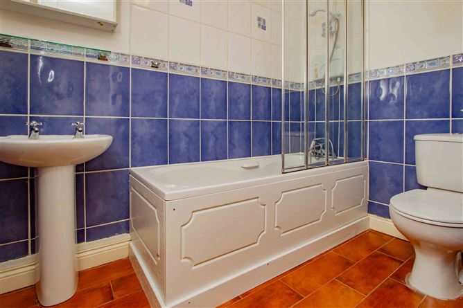 8C Ballymount Square, Walkinstown, Dublin 12