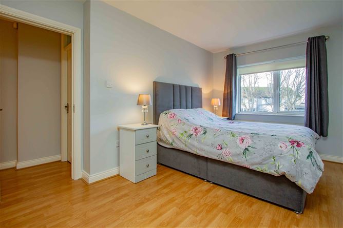 8C Ballymount Square, Walkinstown, Dublin 12