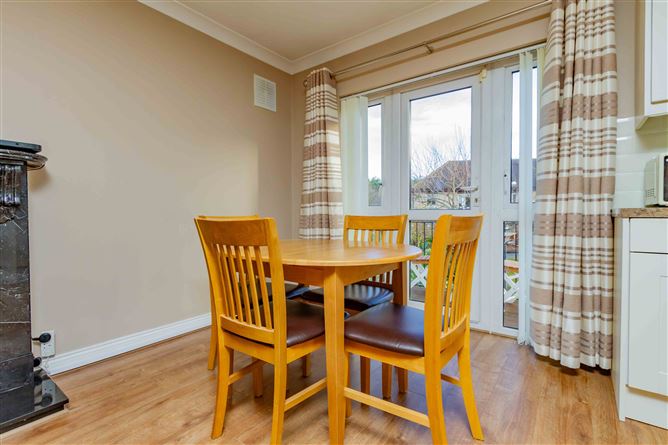8C Ballymount Square, Walkinstown, Dublin 12
