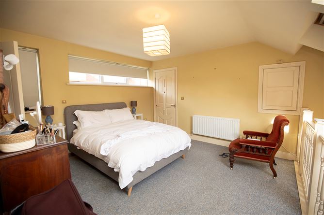 15, Hollybrook Road, Clontarf, Dublin 3