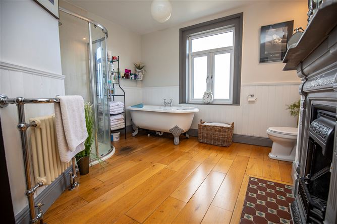 15, Hollybrook Road, Clontarf, Dublin 3