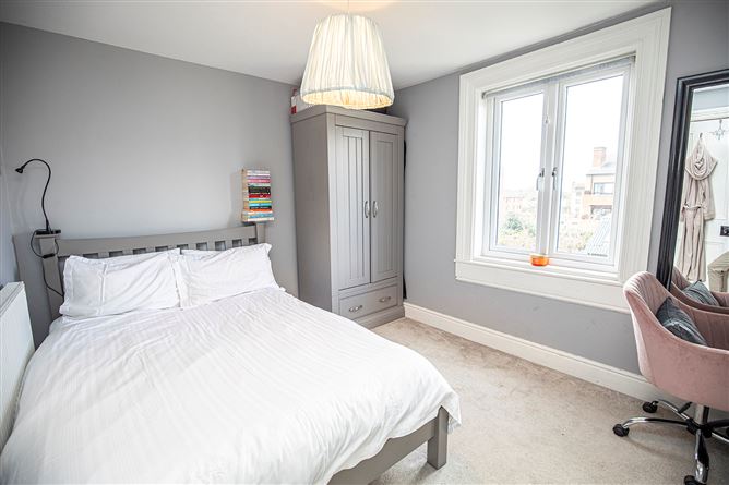15, Hollybrook Road, Clontarf, Dublin 3