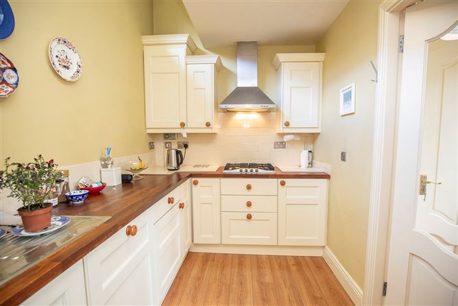 15, Hollybrook Road, Clontarf, Dublin 3