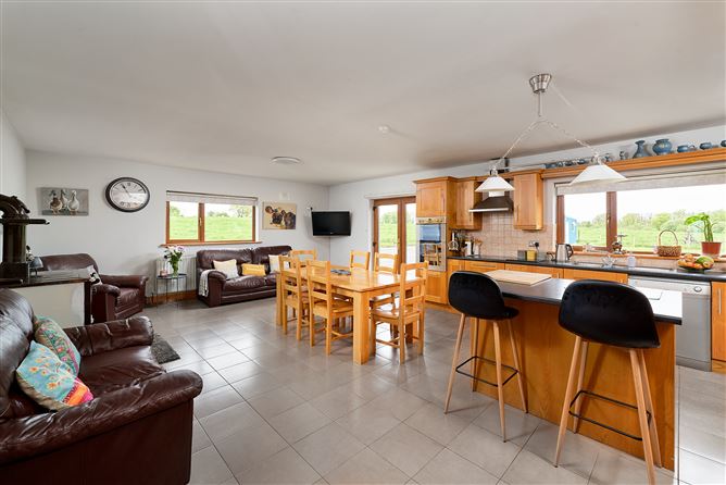 Craddenstown, Raharney, Westmeath