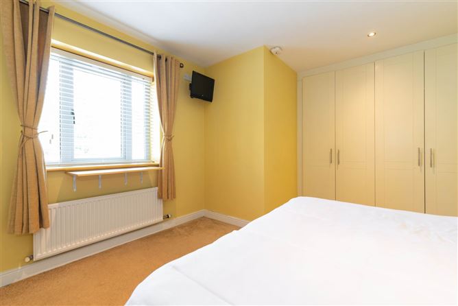 120 Grianan Fidh, Aiken`s Village, Dublin 18