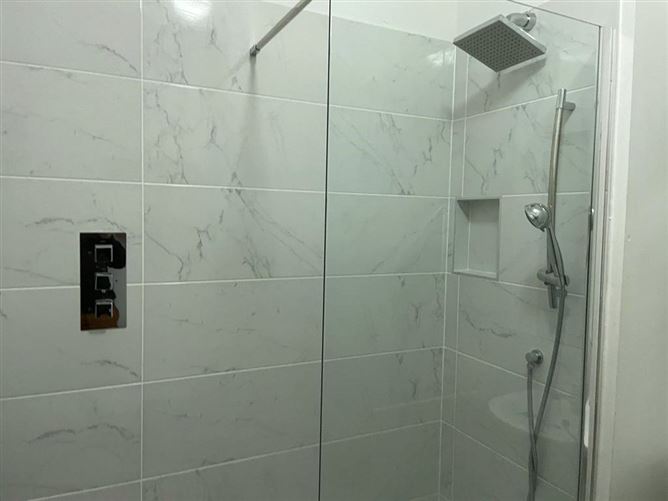 81 Moy House, Custom House Square, IFSC