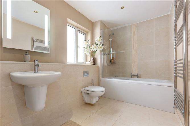 9 Cairn Hill, Westminster Road, Foxrock, Dublin 18