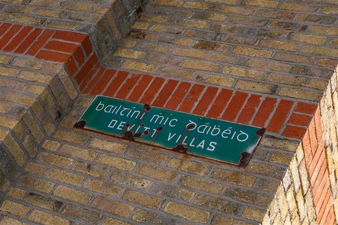 1 Devitt Villas, Glasthule, Co. Dublin