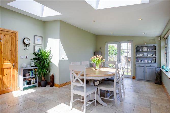 1 Devitt Villas, Glasthule, Co. Dublin