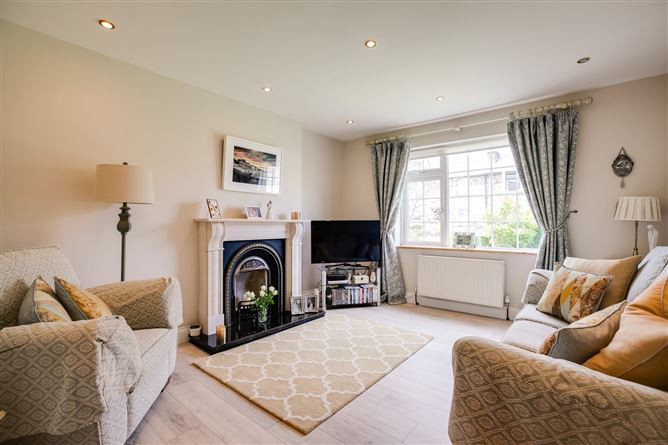 1 Devitt Villas, Glasthule, Co. Dublin