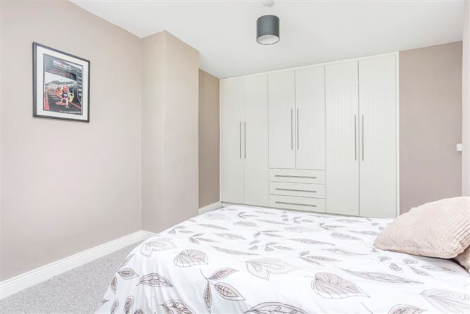 22 The Meadows, Oldgrange Wood, Monasterevin, Kildare