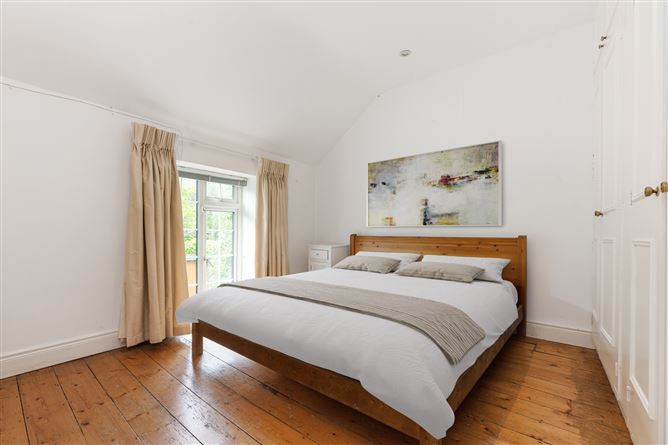 13 Trafalgar Lane, Monkstown, Co. Dublin