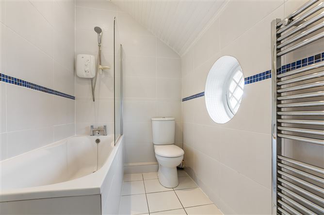 13 Trafalgar Lane, Monkstown, Co. Dublin