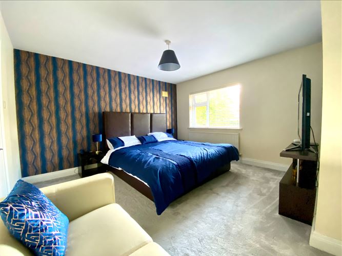 8 Old Park Court, Clones Rd, Monaghan