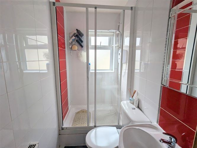 50 The Avenue, Drummin Village, Nenagh, Co. Tipperary