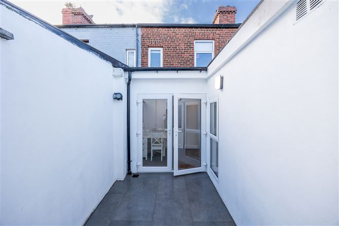 Manning’s, 19 Ossory Road, North Strand, Dublin 3