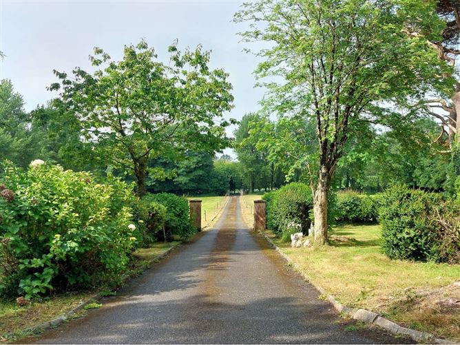 Stradally, Stradbally, Waterford