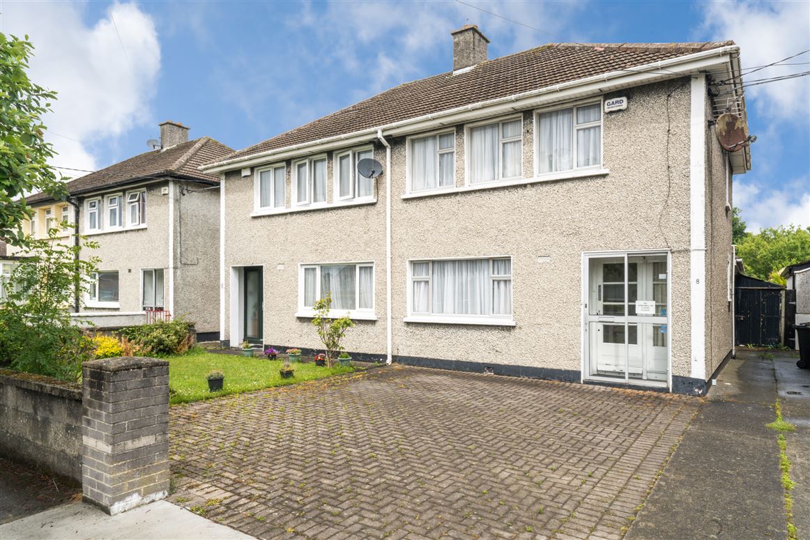 8 Cooleen Avenue, Beaumont, Dublin 9