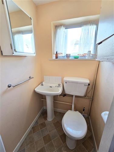 40 Corrovorrin Grove, Ennis, Co. Clare