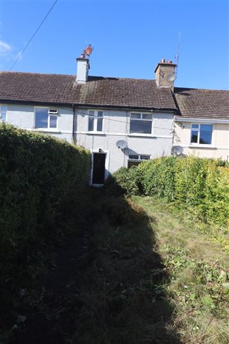3 Canon Sheehan Place, Mallow, Cork