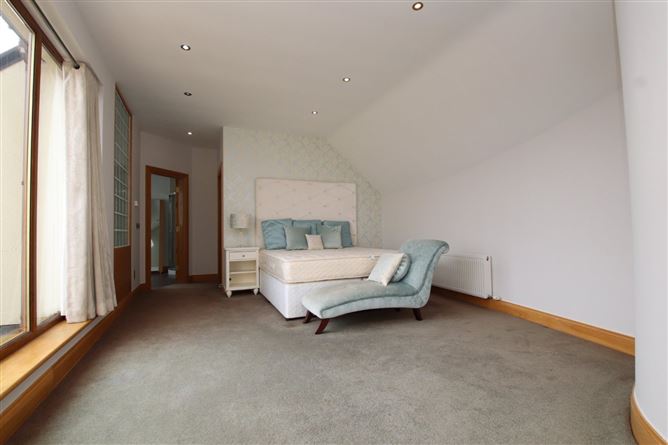 Old Fintra Road, Killybegs, Co.Donegal