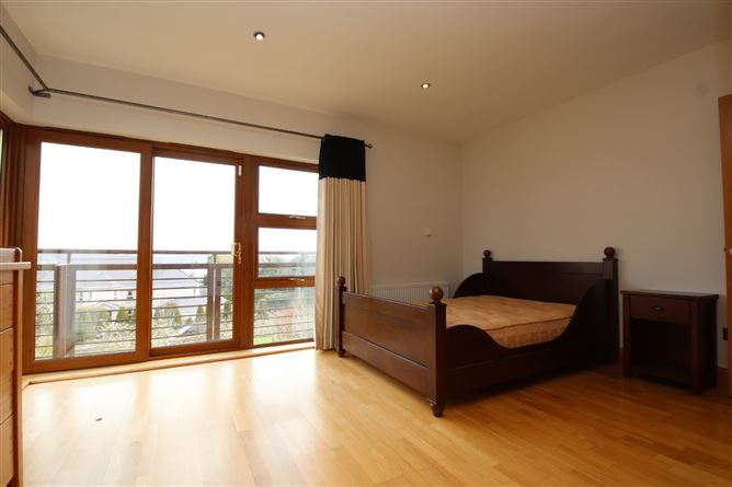 Old Fintra Road, Killybegs, Co.Donegal