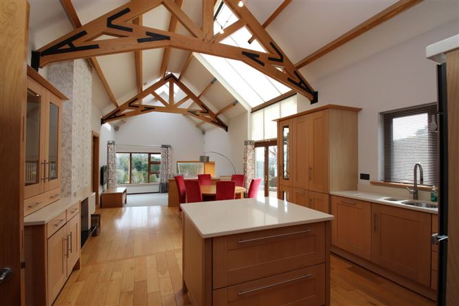 Old Fintra Road, Killybegs, Co.Donegal