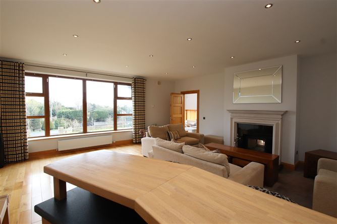 Old Fintra Road, Killybegs, Co.Donegal