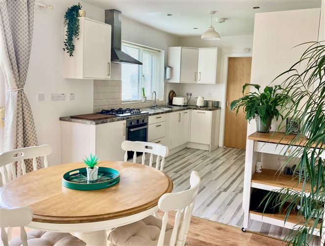 45 Woodview Green, Listowel, Co. Kerry