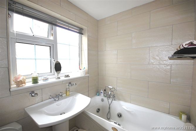 63 Monastery Drive, Clondalkin, Dublin 22