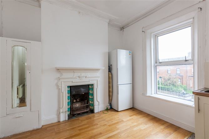 28 Botanic Road, Glasnevin, Dublin 9