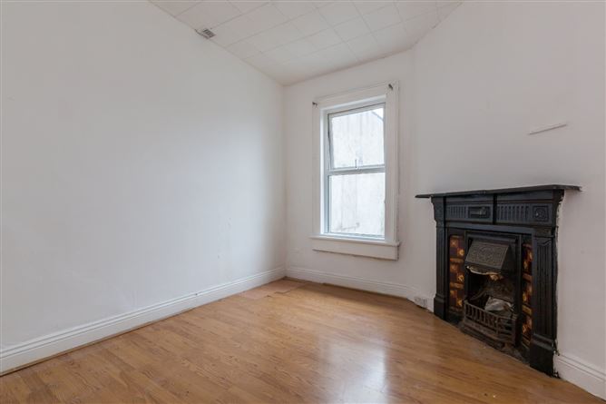 28 Botanic Road, Glasnevin, Dublin 9