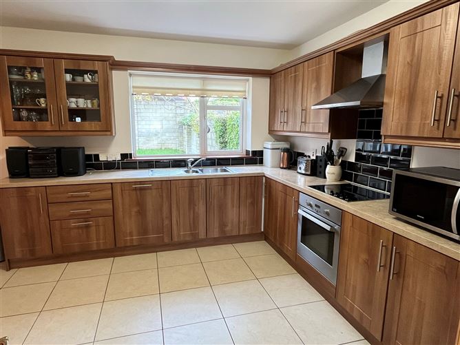 71 Kylemore, School House Road, Castletroy, Limerick