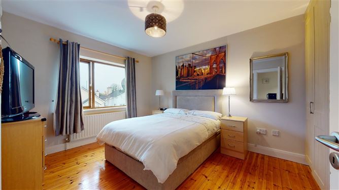 13 Dunbeag, Newport Road, Castlebar, Co. Mayo