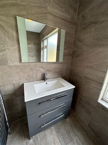 Tullamoy, 5 Bishopstown Avenue West, Model Farm Road, Cork City