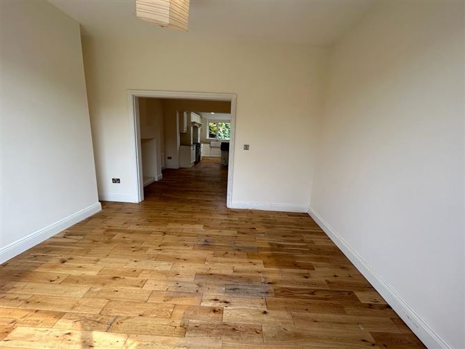 Tullamoy, 5 Bishopstown Avenue West, Model Farm Road, Cork City