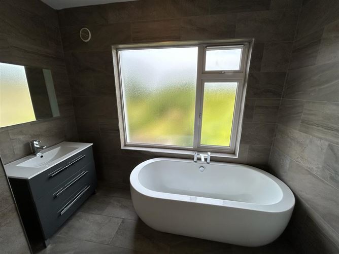 Tullamoy, 5 Bishopstown Avenue West, Model Farm Road, Cork City