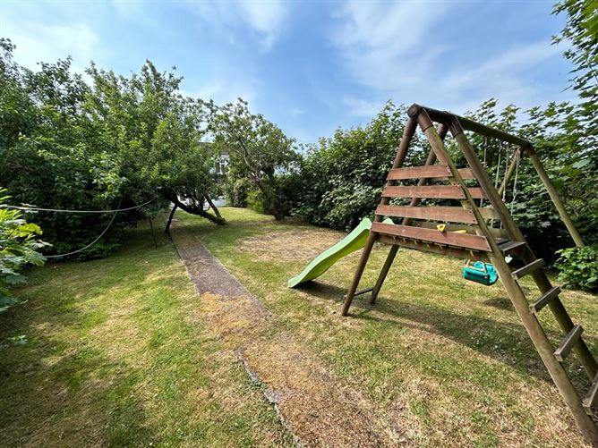 Tullamoy, 5 Bishopstown Avenue West, Model Farm Road, Cork City