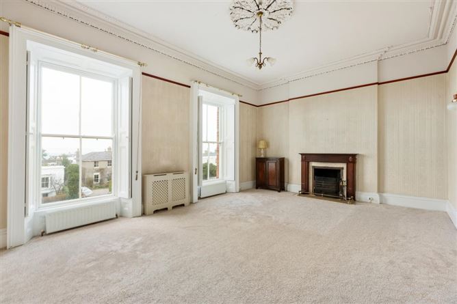 7 Breffni Terrace , Sandycove, Dublin