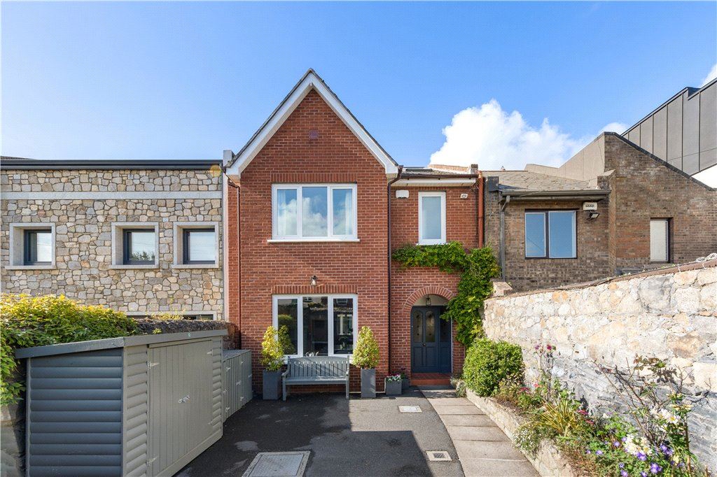 30 Raglan Lane, Ballsbridge, Dublin 4