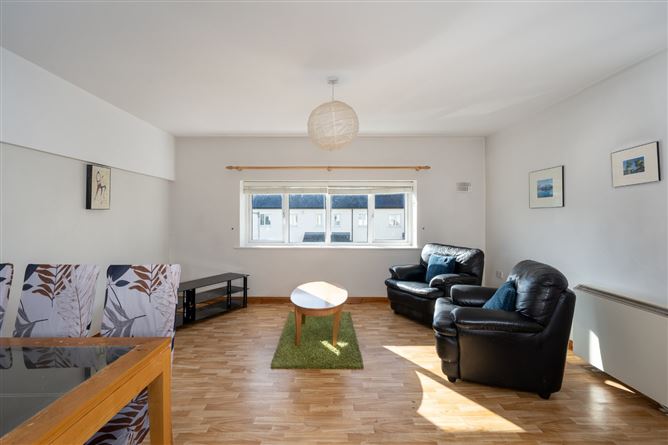 6 Anville Place, Anvil Court, New Street, Longford Town