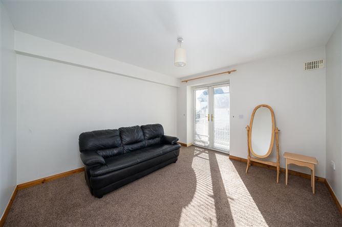 6 Anville Place, Anvil Court, New Street, Longford Town