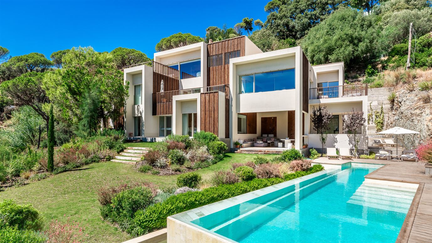 {name:Malaga, codeiso:MA}, Benahavis, El Madroñal, Spain - COSTA-01308P