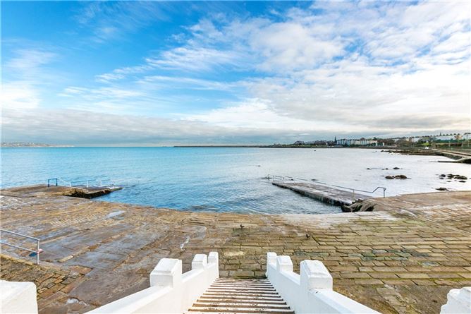 Photo 23 of 25 — Dunaengus, 1 Seapoint Avenue, Blackrock, Co. Dublin
