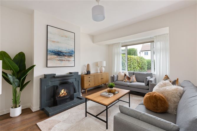 17 Woodbine Park, Blackrock, Dublin