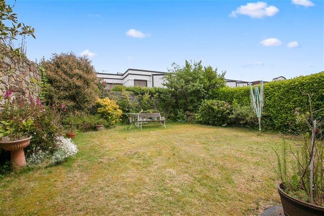 30 The Grange, Deansgrange, County Dublin
