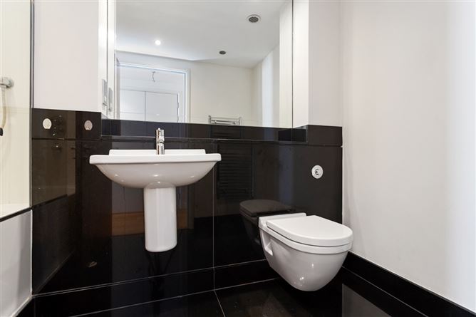 8 Alexandra Walk, Adelaide Square, Dublin 8